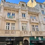 L'ecuyere - T2 - Hypercentre - Balcon Apartment *
