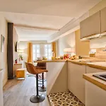 L'ecuyere - T2 - Hypercentre - Balcon Apartment Caen