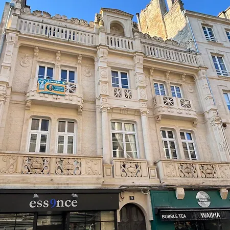 L'ecuyere - T2 - Hypercentre - Balcon アパート *